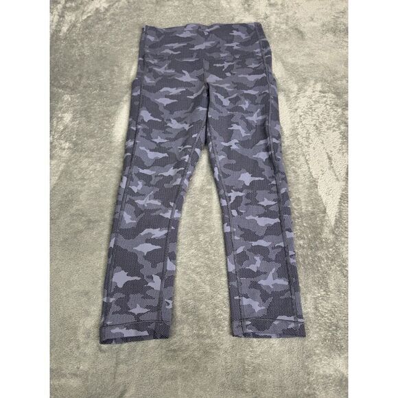 Athleta Ultimate Stash Pocket Texture Camo Capri Women's Size Small Blue - Picture 1 of 10